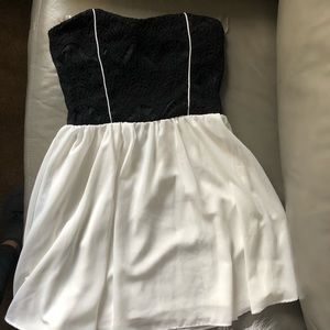 Mini strapless dress